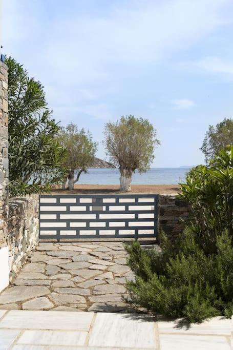 דירה Beachfront 2br - Free Parking *